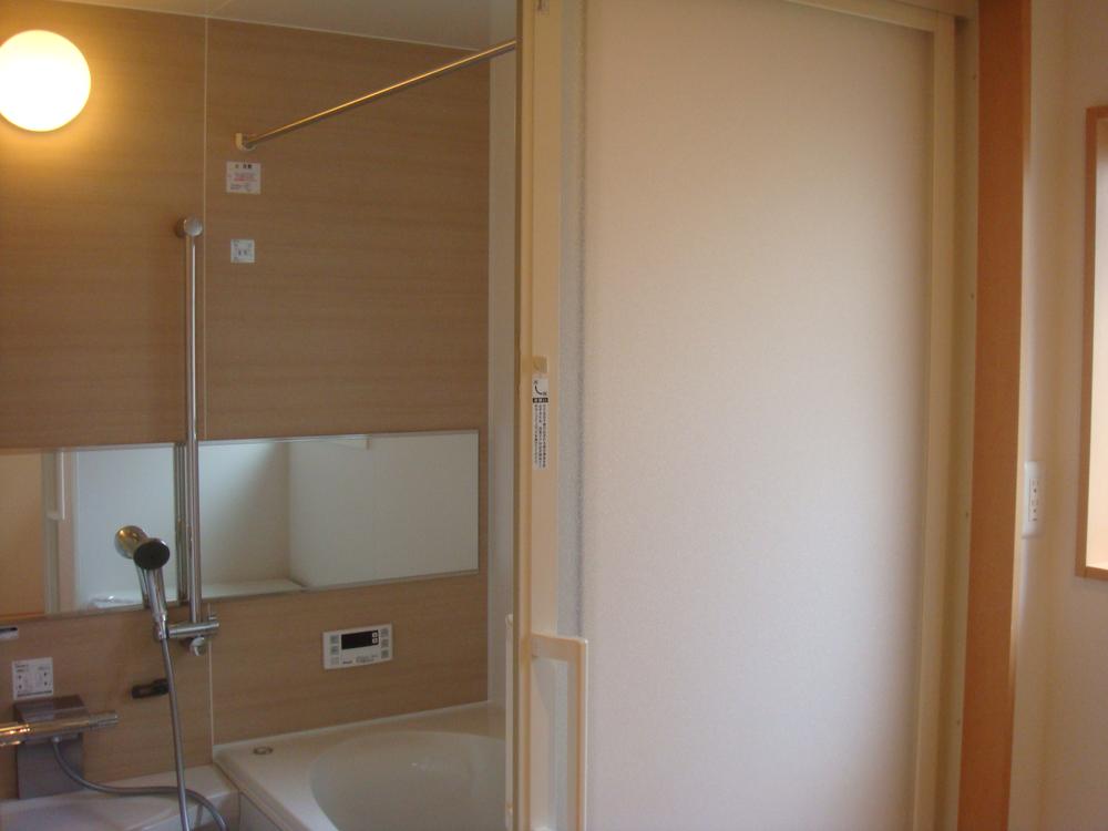 Same specifications photo (bathroom). Door sliding door is standard.  Bathroom Dryer, Wide mirror, The window also standard. 