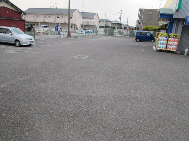 Parking lot