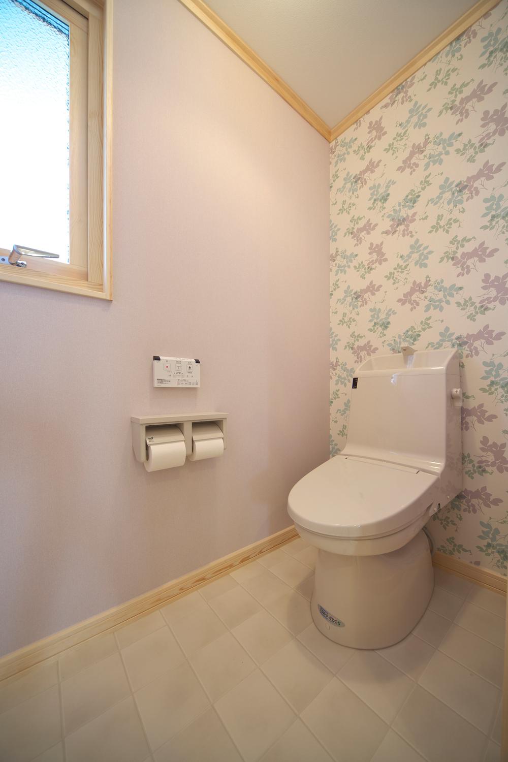 Toilet. Toilet space the sense of interior coordinator shines. 