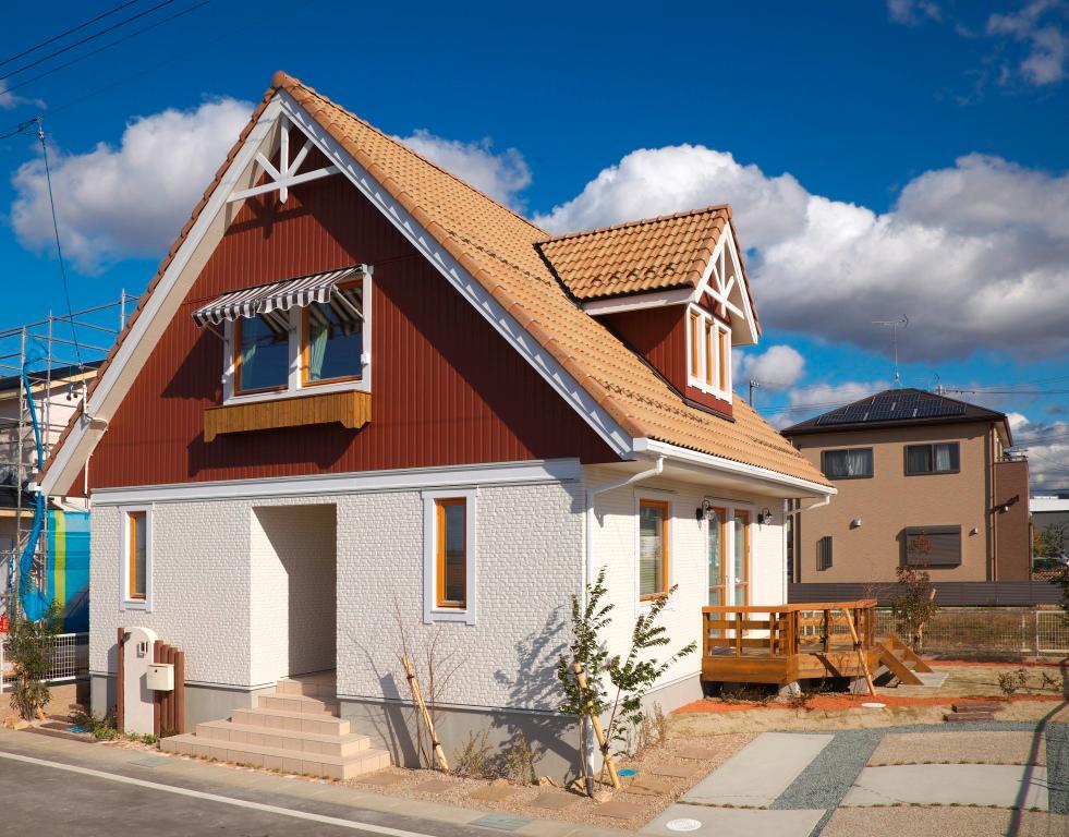 Local appearance photo. Phase saw a 3-minute walk from the train station. The appearance of the overwhelming presence will pull the eye