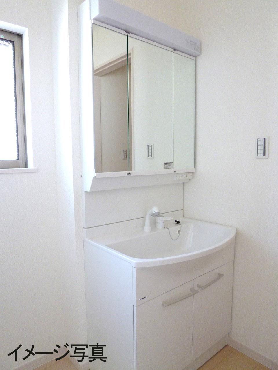 Same specifications photos (Other introspection). Same specifications Photos