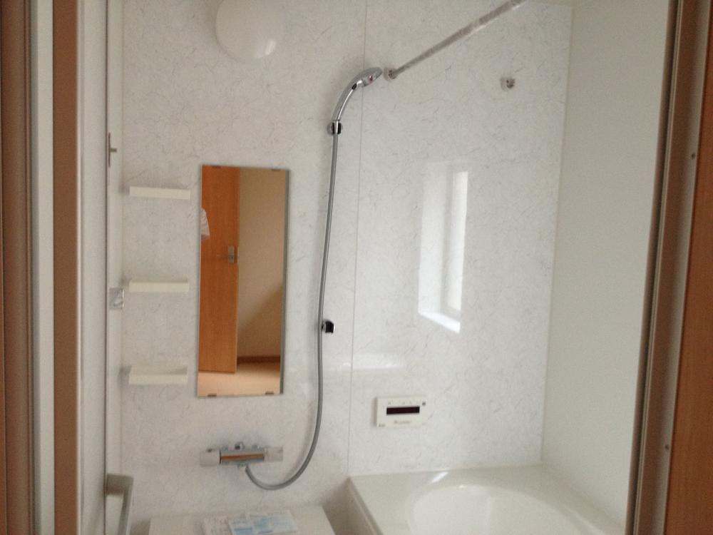 Bathroom. Indoor (September 2013) Shooting Building 2