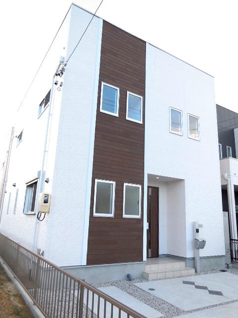 Local appearance photo