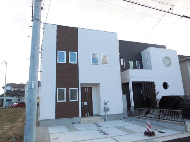 Local appearance photo