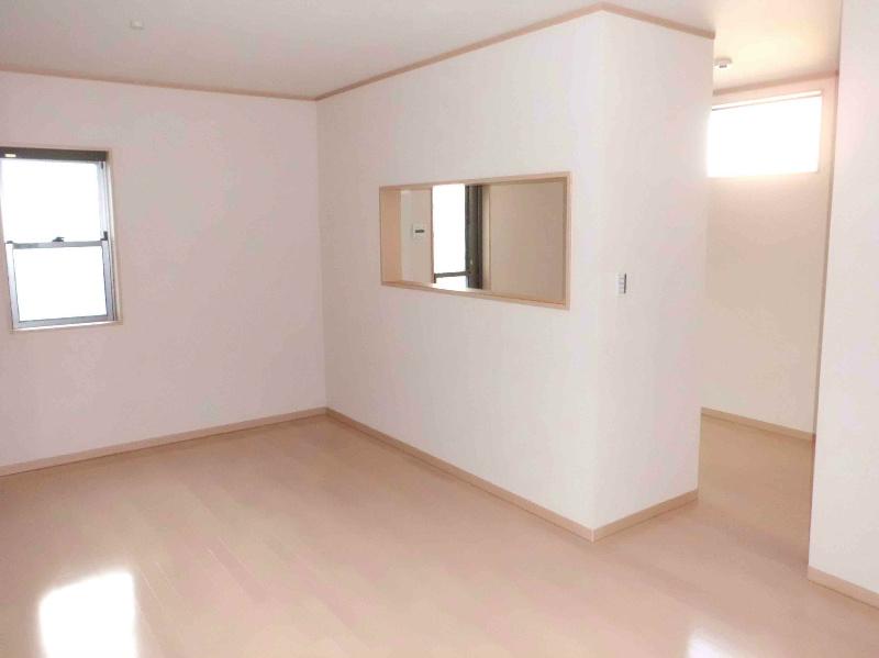 Same specifications photos (living). The series construction cases living