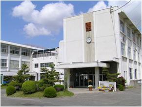 Junior high school. Obu stand Obu 2189m to the West Junior High School