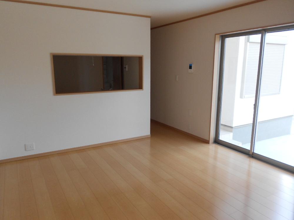 Living. Indoor (10 May 2013) Shooting