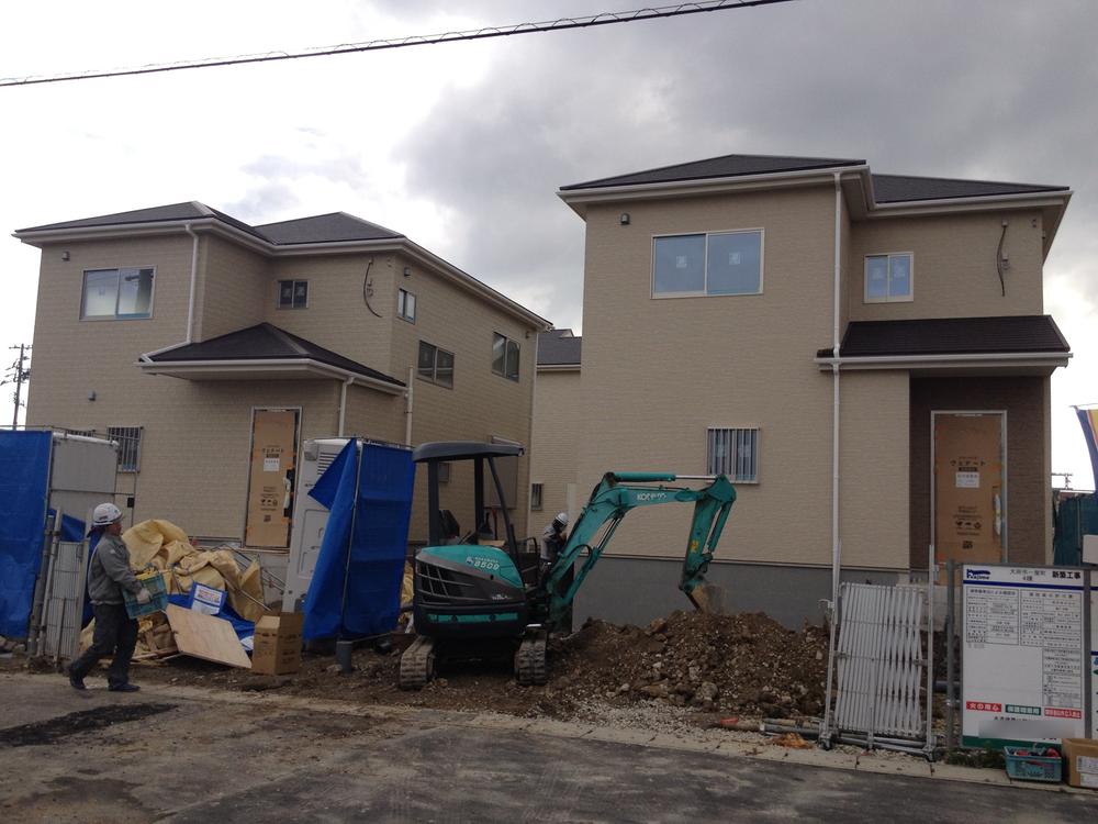 Local appearance photo. Local (12 May 2013) Shooting