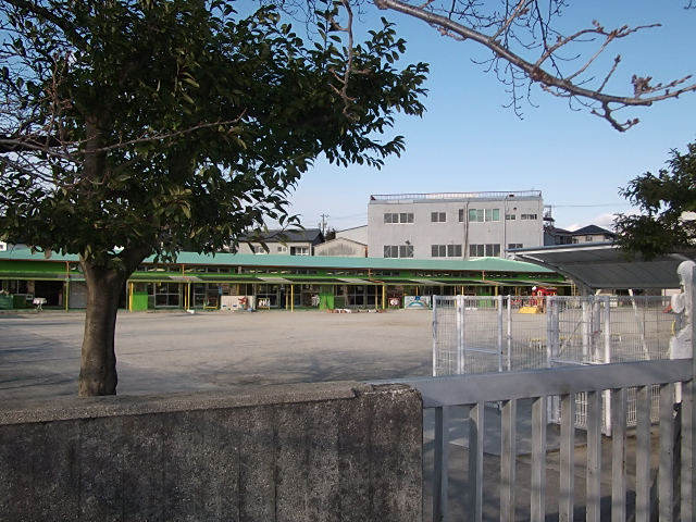 kindergarten ・ Nursery. Obu Municipal co-length nursery school (kindergarten ・ 430m to the nursery)