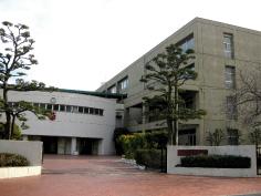 Junior high school. Obu until the North Junior High School 710m