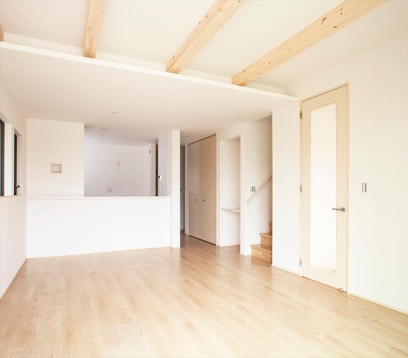 Living. J Building Living