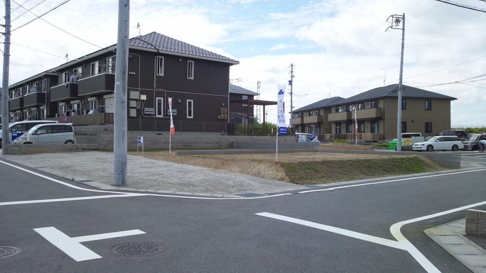 Local photos, including front road. "Toyo-town Obu Republic West "local photos (06 May 2013 shooting)