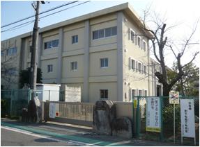 Primary school. 800m to Okazaki City six people Elementary School