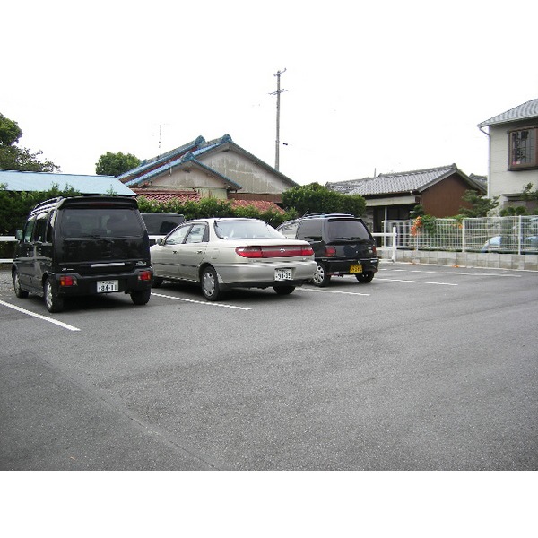 Parking lot