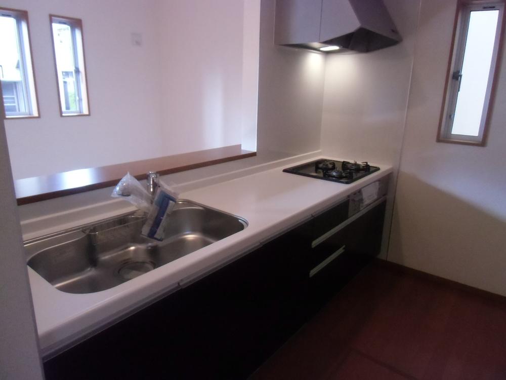 Kitchen. Indoor (12 May 2013) Shooting