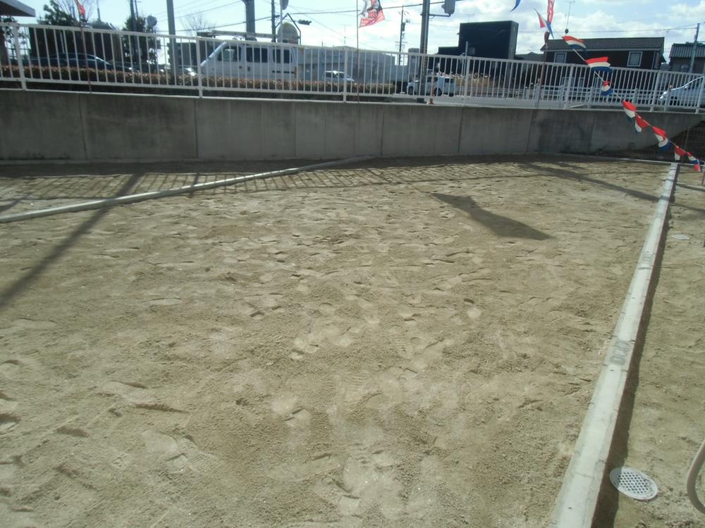 Garden. Local (12 May 2013) Shooting