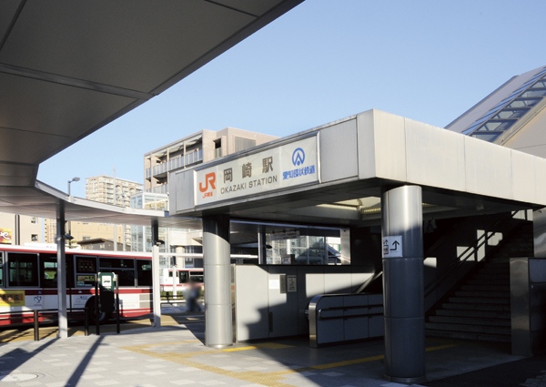 Surrounding environment. JR Tokaido Line "Okazaki" station (about 2320m, About 4 minutes by car)