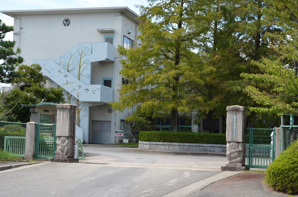 Primary school. 1425m to Okazaki City RyuYoshioka Elementary School