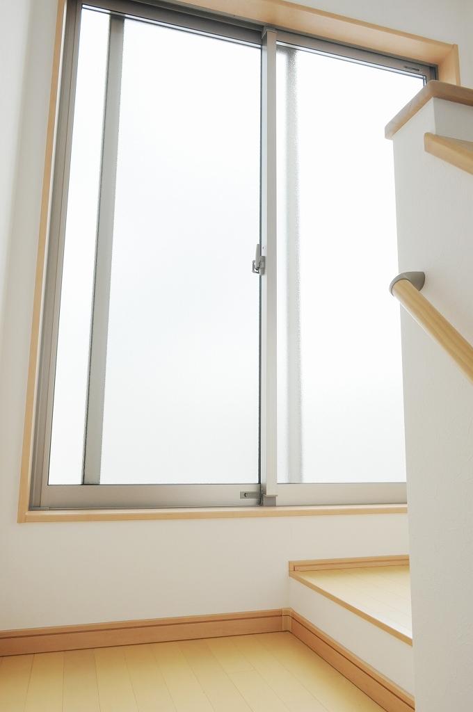 Other introspection. There is a step to come out to the rooftop. (October 2013 shooting)