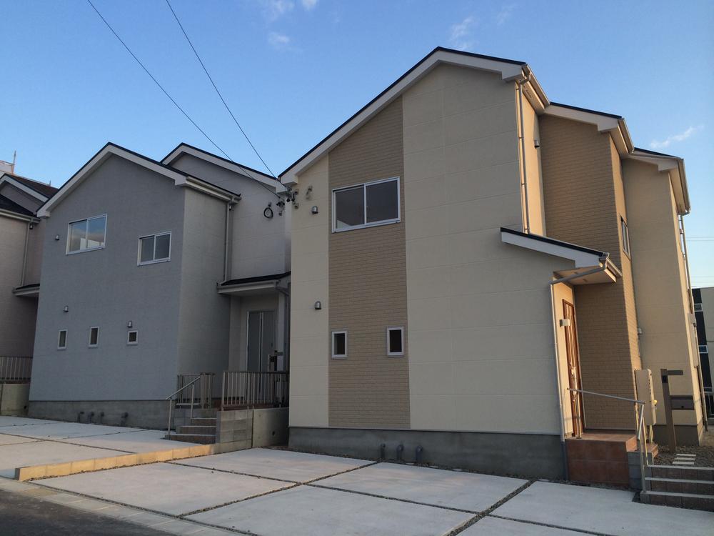 Local appearance photo. Local (11 May 2013) Shooting