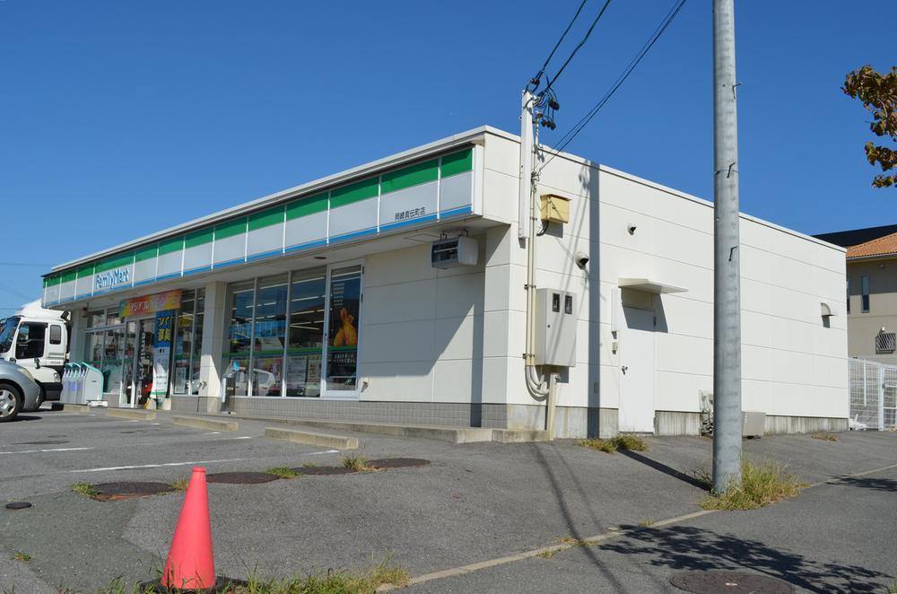 Convenience store. 438m to FamilyMart Okazaki Shinden-cho shop