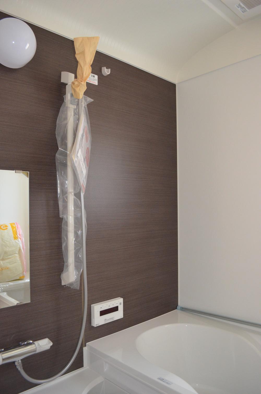 Bathroom. Building 3