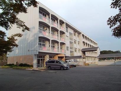 Primary school. 462m until Okazaki Municipal Umezono Elementary School