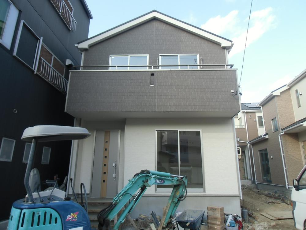 Other local. Building 2