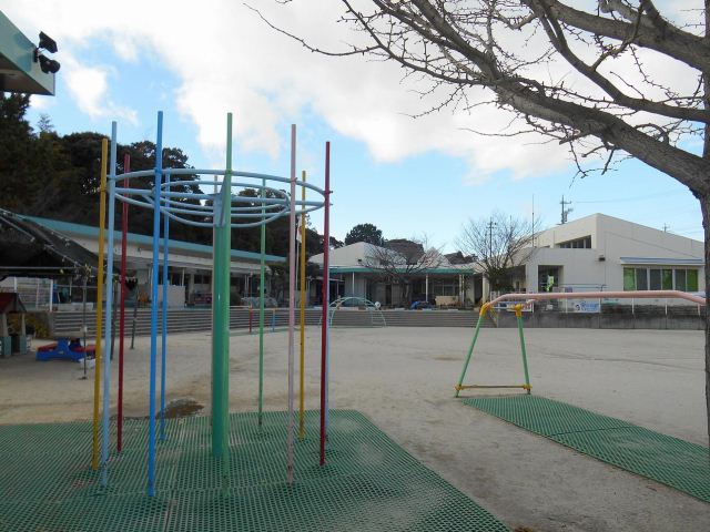 kindergarten ・ Nursery. Yahagi west nursery school (kindergarten ・ 1400m to the nursery)