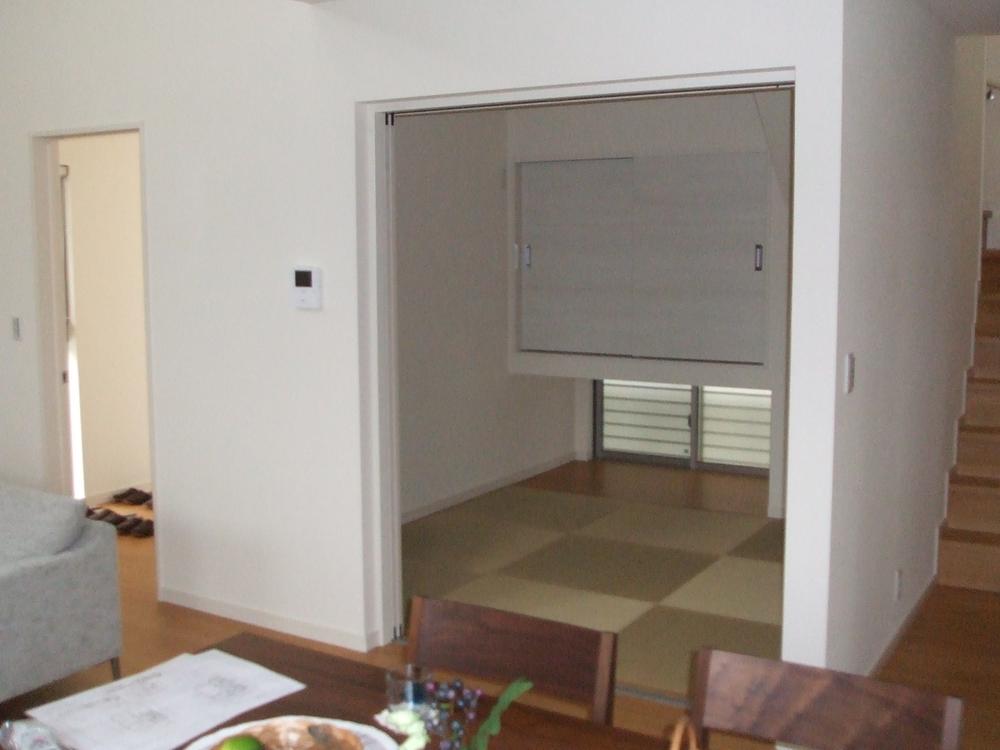 Same specifications photos (Other introspection). You can also use your nap time and visitors for the space of small children! (B Building) bedroom 8.2 tatami room (July 2013) Shooting