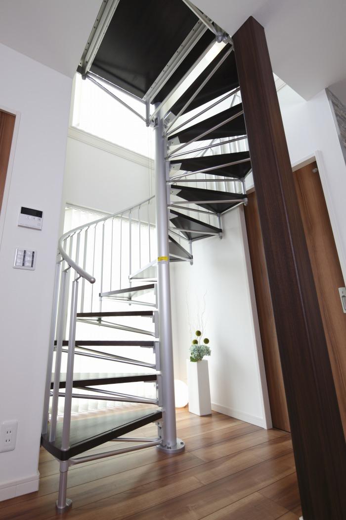 Other introspection. Living up spiral staircase once you yearn