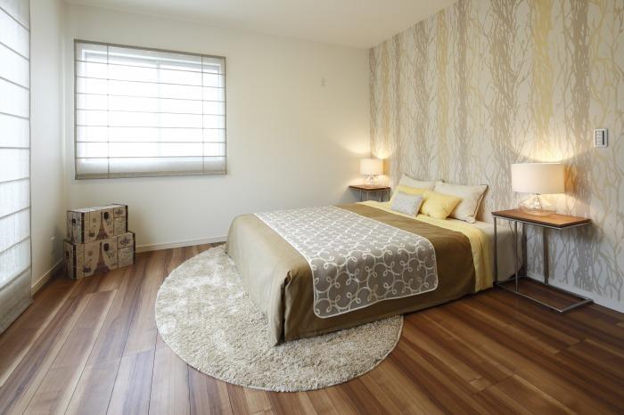 Non-living room. Guest of honor room