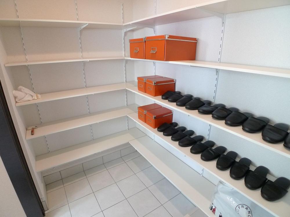 Same specifications photos (Other introspection). Shoes cloak Same specifications Photos