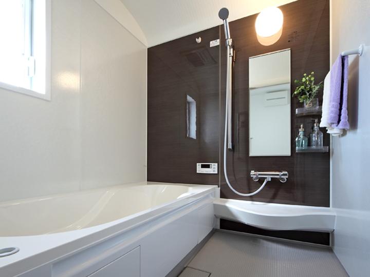 Bathroom. Since the bathroom heater dryer is attached it is warm even in winter. Also not troubled in the laundry on a rainy day ☆ 