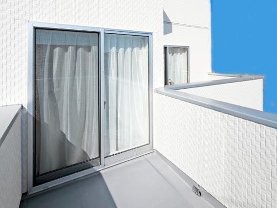 Balcony. Daylighting ・ Two balconies with excellent ventilation ☆ Of course, a lot of laundry, You can also enjoy Garden IG ☆ 