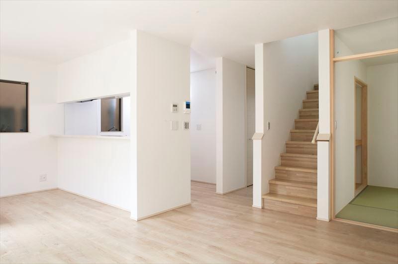 Living. F Building Living