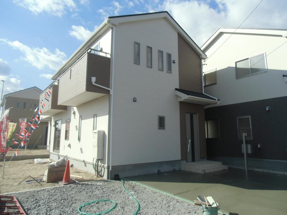 Local appearance photo. It was stately completed