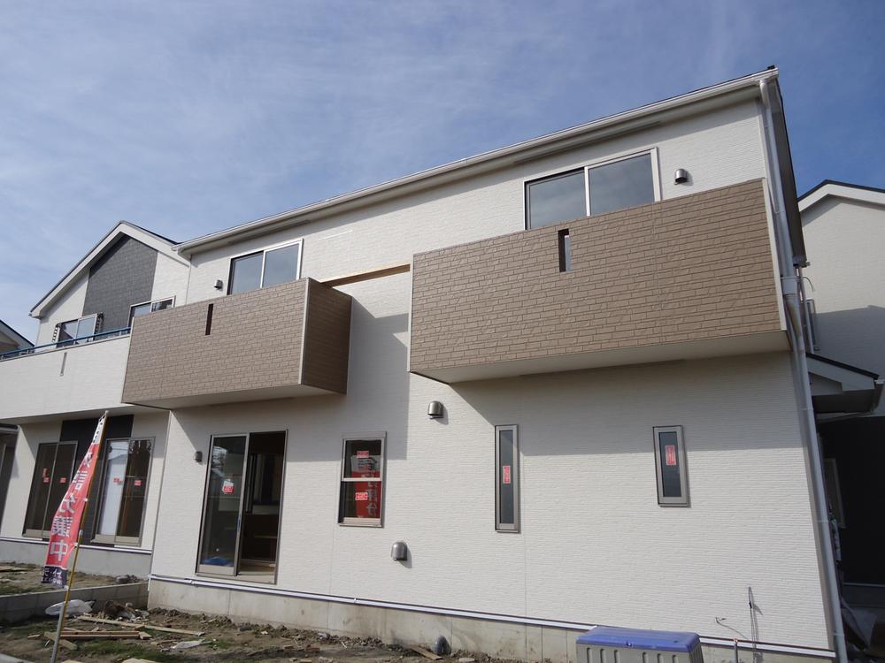 Local appearance photo. Local (12 May 2013) Shooting 1 Building