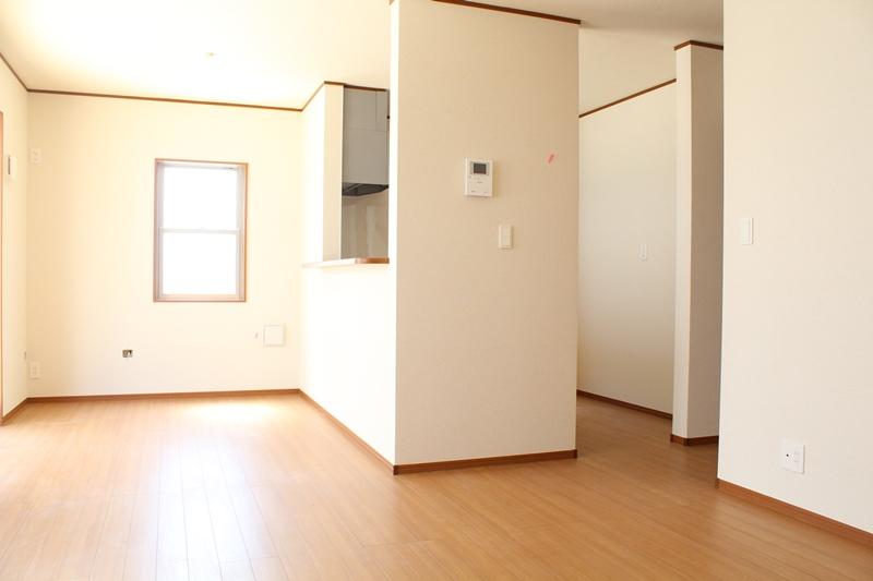 Same specifications photos (living). LDK