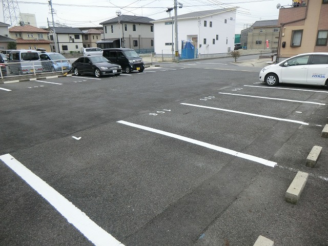 Parking lot