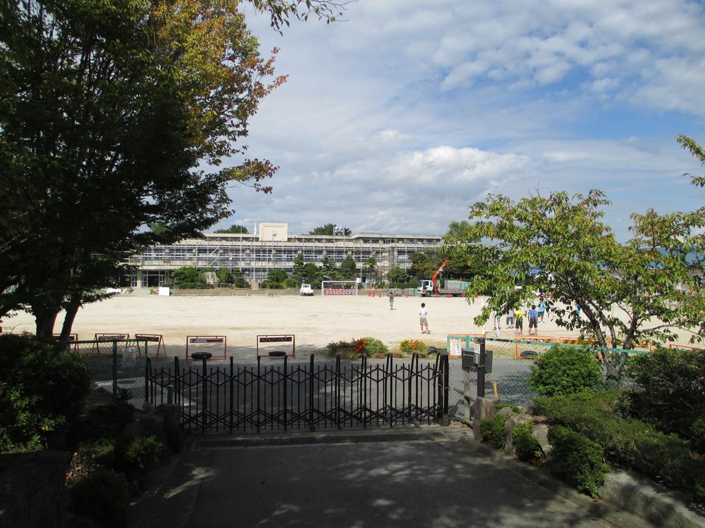 Primary school. 520m until Okazaki Municipal Atago Elementary School