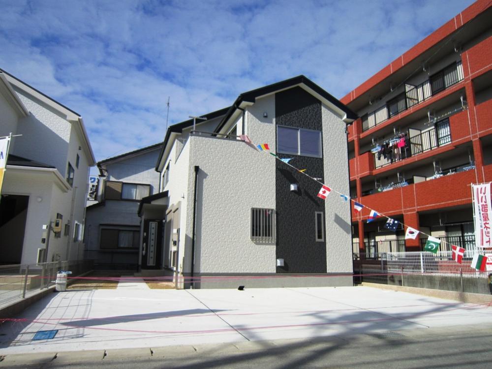 Local appearance photo