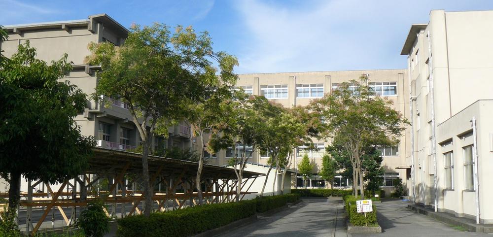 Junior high school. Rokubbi until junior high school 3690m