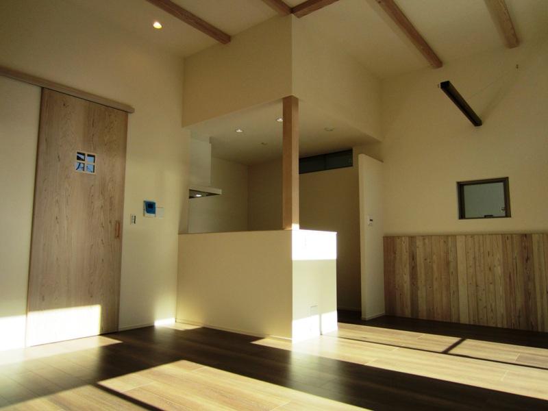 Other introspection. (B Building) LDK