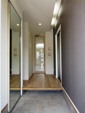 Other introspection. Joinery of dirt floor housed a full-length mirror combination (C Building)