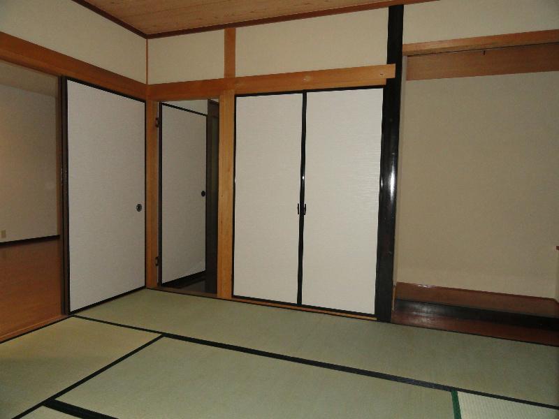 Non-living room. Japanese style room