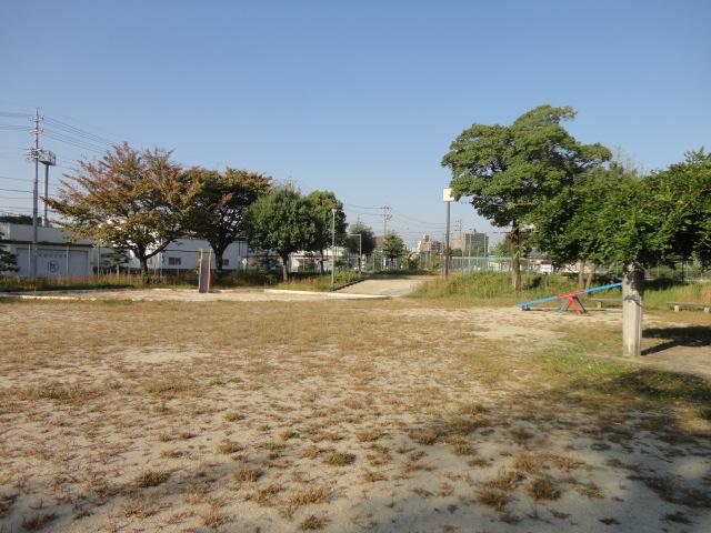 park. Park on top of the previous