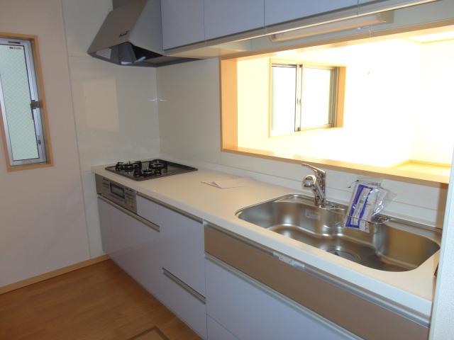 Same specifications photo (kitchen)