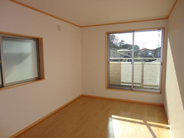 Same specifications photos (Other introspection)