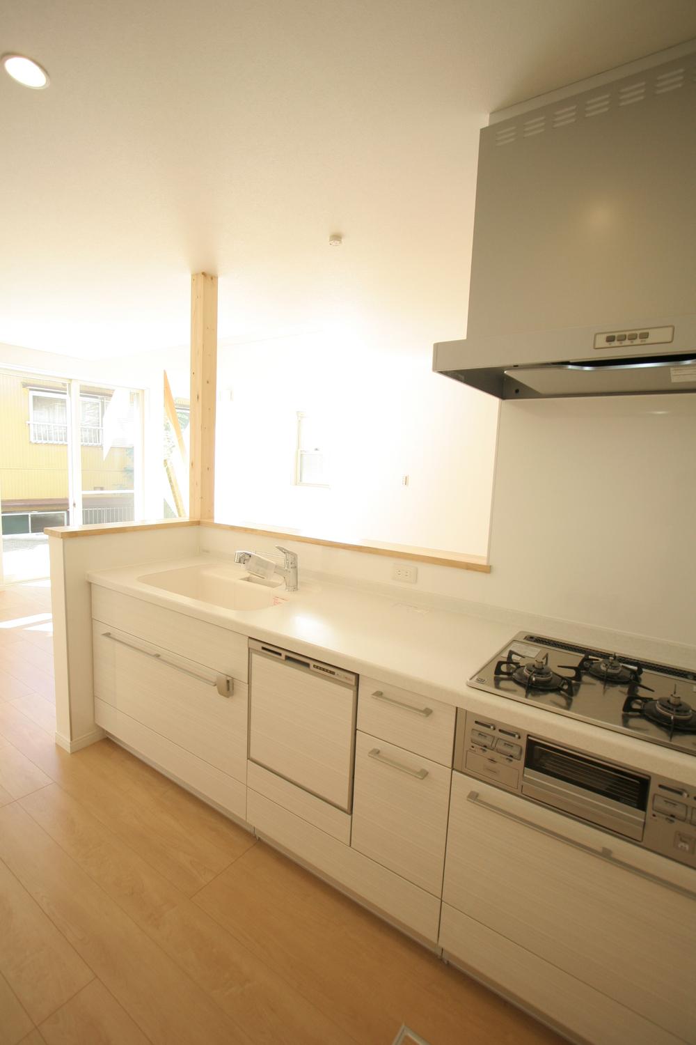 Kitchen. A clean kitchen. 
